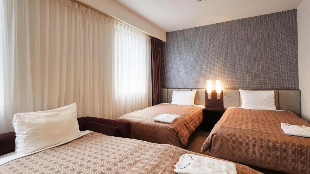 Hotel Yuquesta Asahibashi Naha Buitenkant foto
